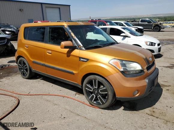 2010 Kia Soul ! with VIN KNDJT2A29A7103112, listed as a Copart auction lot 63710074 with 140,696 mi miles and Clean Title. Bid and sale history available at carsss.com. Image 4.