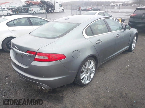 2010 Jaguar XF Supercharged with VIN SAJWA0HE2AMR63968, listed as a IAAI auction lot 41723274 with 102,830 mi miles. Bid and sale history available at carsss.com. Image 4.