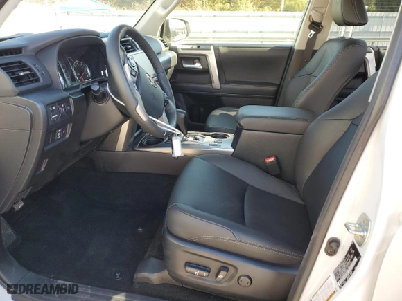 2024 Toyota 4Runner TRD Sport with VIN JTEAU5JR4R5314555, listed as a Copart auction lot 81138634 with 10,467 mi miles and Clean Title. Bid and sale history available at carsss.com. Image 7.