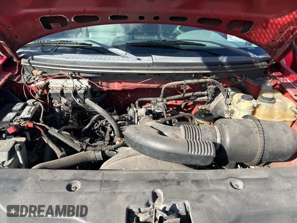 2007 Ford F-150 XL with VIN 1FTRF12W47KB40354, listed as a Copart auction lot 87468204 with 347,761 mi miles and Clean title. Bid and sale history available at DreamBid. Image 7.