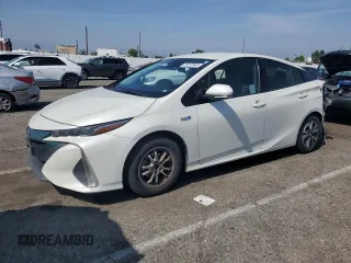 2017 Toyota Prius Plus z VIN JTDKARFP4H3012192, wystawiony jako Copart lot #54222545 z przebiegiem 180 155 mil mil oraz Szkoda całkowita • Salvage title. Historia ofert i sprzedaży dostępna na DreamBid. Obrazek 1.