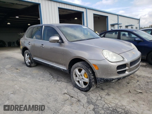 2004 Porsche Cayenne with VIN WP1AA29P74LA21332, listed as a Copart auction lot 74821344 with 116,888 mi miles and Clean Title. Bid and sale history available at carsss.com. Image 4.