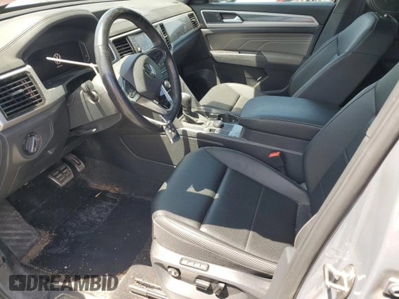 2023 Volkswagen Atlas 2.0T SEL R-Line Black z VIN 1V2SC2CA4PC211886, wystawiony jako Copart lot #54224875 z przebiegiem 23 819 mil mil oraz Szkoda całkowita • Salvage title. Historia ofert i sprzedaży dostępna na DreamBid. Obrazek 7.