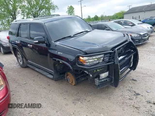 2011 Toyota 4Runner Trail z VIN JTEBU5JR2B5070639, wystawiony jako IAAI lot #42160203 z przebiegiem 234 454 mil mil oraz . Historia ofert i sprzedaży dostępna na DreamBid. Obrazek 1.
