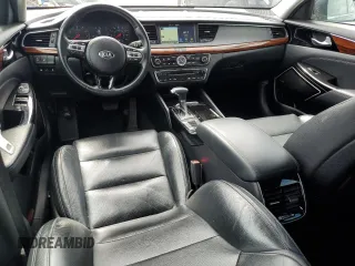 2017 Kia Cadenza Technology z VIN KNALC4J19H5049292, wystawiony jako Copart lot #60084645 z przebiegiem 111 022 mil mil oraz Czysty tytuł • Clean title. Historia ofert i sprzedaży dostępna na DreamBid. Obrazek 8.