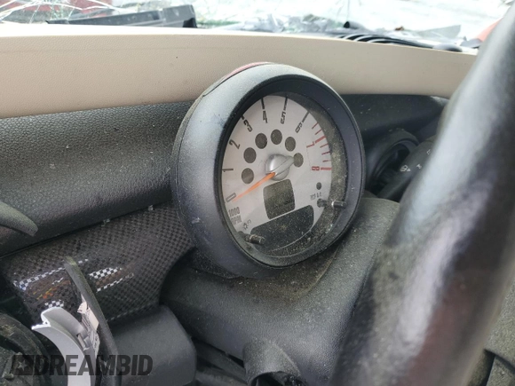2011 MINI Hardtop S with VIN WMWSV3C52BTY12370, listed as a Copart auction lot 50235085 with Not Provided miles and Salvage Title. Bid and sale history available at DreamBid. Image 9.