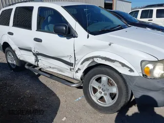 2008 Dodge Durango z VIN 1D8HD38K88F120850, wystawiony jako IAAI lot #41368577 z przebiegiem 184 231 mil mil oraz . Historia ofert i sprzedaży dostępna na DreamBid. Obrazek 6.