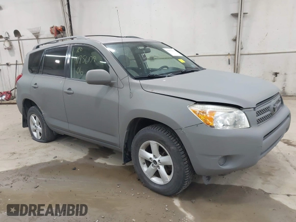 2006 Toyota RAV4 with VIN JTMBK33V365008438, listed as a IAAI auction lot 41956179 with 215,690 mi miles. Bid and sale history available at carsss.com. Image 1.