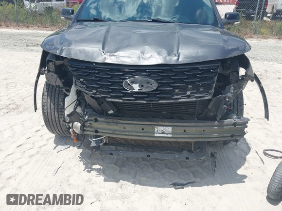 2018 Ford Explorer Sport z VIN 1FM5K8GTXJGA51668, wystawiony jako IAAI lot #42549282 z przebiegiem 86 550 mil mil oraz . Historia ofert i sprzedaży dostępna na DreamBid. Obrazek 6.