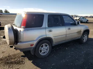 2000 Honda CR-V SE with VIN JHLRD1876YC033956, listed as a Copart auction lot 48017895 with 190,061 mi miles and Salvage Title. Bid and sale history available at carsss.com. Image 3.