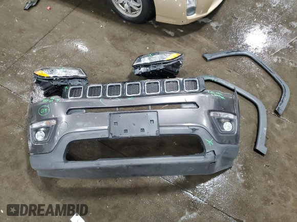 2017 Jeep Compass Latitude with VIN 3C4NJDBBXHT692968, listed as a Copart auction lot 57858445 with 145,838 mi miles and Salvage title. Bid and sale history available at DreamBid. Image 13.