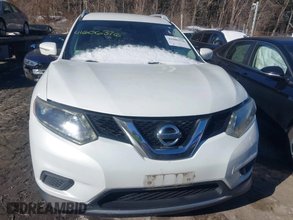 2014 Nissan Rogue S with VIN 5N1AT2MV7EC871346, listed as a IAAI auction lot 41606376 with 127,292 mi miles. Bid and sale history available at carsss.com. Image 12.