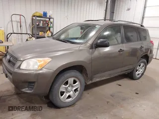 2009 Toyota RAV4 with VIN JTMBF33V49D014862, listed as a IAAI auction lot 41416224 with 155,801 mi miles. Bid and sale history available at carsss.com. Image 17.