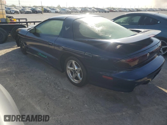 2001 Pontiac Firebird Formula with VIN 2G2FV22G812120764, listed as a Copart auction lot 80468124 with Not provided miles and Non repairable. Bid and sale history available at DreamBid. Image 2.