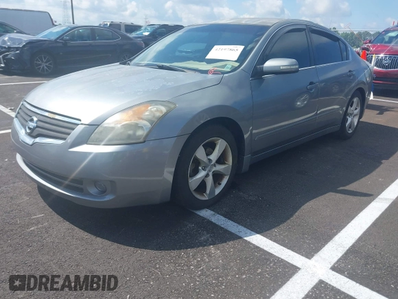 2008 Nissan Altima SE z VIN 1N4BL21E88N436802, wystawiony jako IAAI lot #42197865 z przebiegiem 173 898 mil mil oraz . Historia ofert i sprzedaży dostępna na DreamBid. Obrazek 2.