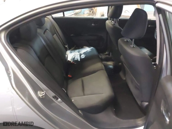 2017 Honda Accord Sedan LX with VIN 1HGCR2F38HA232630, listed as a IAAI auction lot 41395288 with 74,152 mi miles. Bid and sale history available at carsss.com. Image 8.