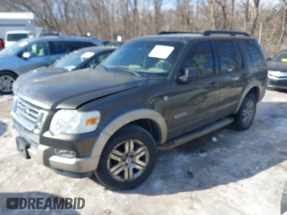2008 Ford Explorer Eddie Bauer with VIN 1FMEU74818UA03864, listed as a IAAI auction lot 41370466 with 216,863 mi miles. Bid and sale history available at carsss.com. Image 2.
