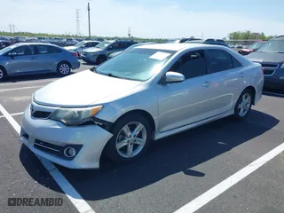 2014 Toyota Camry L with VIN 4T1BF1FK7EU354731, listed as a IAAI auction lot 41900006 with 217,767 mi miles. Bid and sale history available at carsss.com. Image 2.