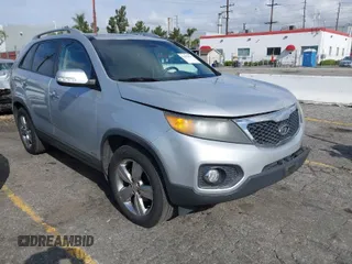 2012 Kia Sorento EX with VIN 5XYKUDA28CG214253, listed as a IAAI auction lot 41902079 with 160,943 mi miles. Bid and sale history available at carsss.com. Image 1.
