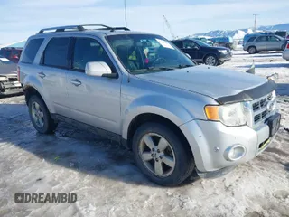 2012 Ford Escape Limited with VIN 1FMCU9EG5CKB07965, listed as a IAAI auction lot 41602385 with 193,718 mi miles. Bid and sale history available at carsss.com. Image 1.