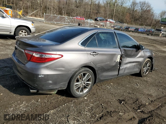 2017 Toyota Camry XLE with VIN 4T1BF1FK9HU311819, listed as a Copart auction lot 50902335 with 263,583 mi miles and Clean Title. Bid and sale history available at carsss.com. Image 3.