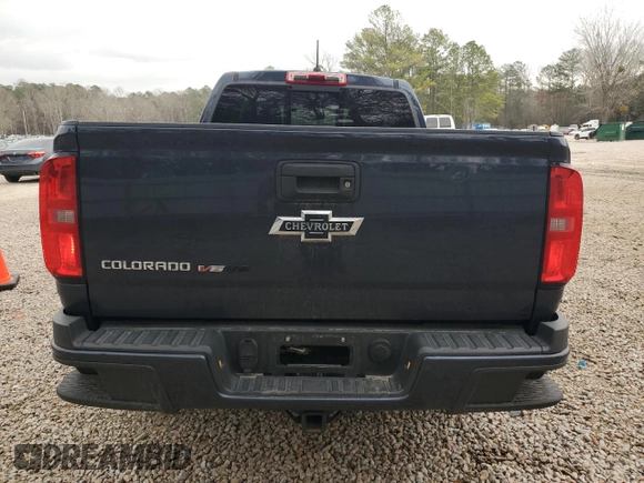2018 Chevrolet Colorado 4WD Z71 z VIN 1GCGTDEN7J1204470, wystawiony jako Copart lot #49639545 z przebiegiem 62 509 mil mil oraz Szkoda całkowita • Salvage title. Historia ofert i sprzedaży dostępna na DreamBid. Obrazek 6.