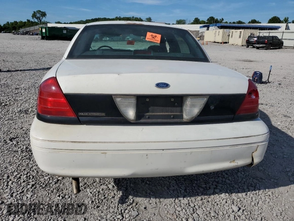 2001 Ford Crown Victoria Police Interceptor z VIN 2FAFP71W21X196551, wystawiony jako Copart lot #67838894 z przebiegiem 79 864 mil mil oraz Szkoda całkowita • Salvage title. Historia ofert i sprzedaży dostępna na DreamBid. Obrazek 6.