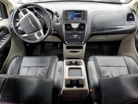 2015 Chrysler Town & Country Touring with VIN 2C4RC1BG7FR677513, listed as a Copart auction lot 51388025 with 52,938 mi miles and Salvage Title. Bid and sale history available at carsss.com. Image 8.