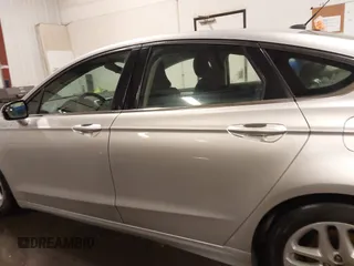 2015 Ford Fusion SE with VIN 3FA6P0H76FR173527, listed as a IAAI auction lot 41710698 with 263,272 mi miles. Bid and sale history available at carsss.com. Image 14.