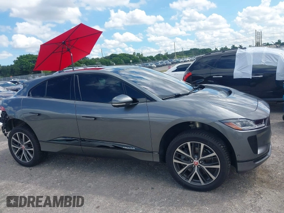 2019 Jaguar I-PACE HSE with VIN SADHD2S19K1F74478, listed as a IAAI auction lot 40395586 with 40,220 mi miles. Bid and sale history available at carsss.com. Image 14.