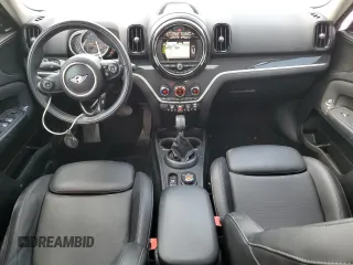 2018 MINI Countryman Cooper S с VIN WMZYT3C34J3E00339, выставлен на аукционе Copart как лот 62577165 с пробегом 88 223 миль миль и Списание • Salvage title. История ставок и продаж доступна на DreamBid. Изображение 8.