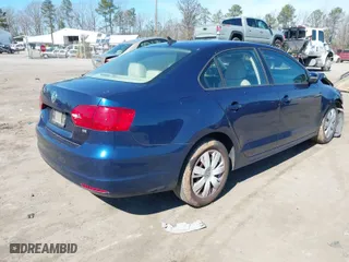 2014 Volkswagen Jetta Sedan SE with VIN 3VWD17AJ0EM378707, listed as a IAAI auction lot 41645024 with 110,598 mi miles. Bid and sale history available at carsss.com. Image 4.