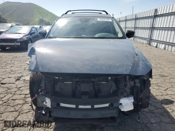 2024 Mazda CX-5 2.5 S Preferred Package with VIN JM3KFBCL4R0509473, listed as a Copart auction lot 50008305 with 9,551 mi miles and Salvage Title. Bid and sale history available at carsss.com. Image 5.