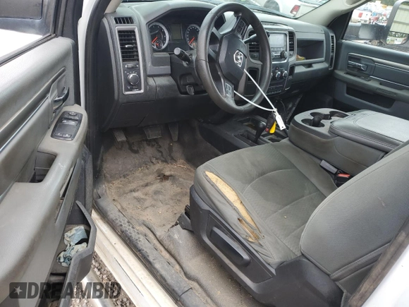2015 Ram 2500 Tradesman with VIN 3C6LR5AT1FG581898, listed as a Copart auction lot 69677264 with 0 mi miles and Salvage Title. Bid and sale history available at carsss.com. Image 8.