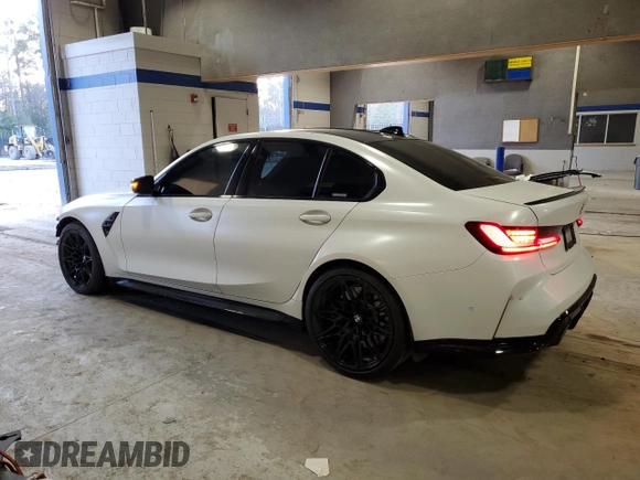 2022 BMW M3 Competition xDrive with VIN WBS43AY03NFM31044, listed as a Copart auction lot 84862834 with 19,417 mi miles and Salvage title. Bid and sale history available at DreamBid. Image 2.