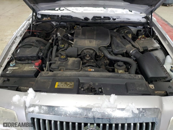 2011 Mercury Grand Marquis LS with VIN 2MEBM7FV7BX600476, listed as a Copart auction lot 43586955 with 0 mi miles and Salvage Title. Bid and sale history available at carsss.com. Image 12.