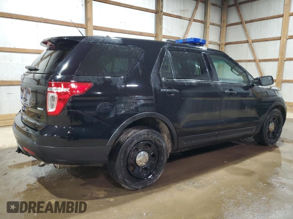 2015 Ford Utility Police Interceptor with VIN 1FM5K8AR6FGC26969, listed as a Copart auction lot 44251065 with 188,521 mi miles and Clean Title. Bid and sale history available at carsss.com. Image 3.