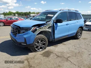 2024 Honda Passport TrailSport с VIN 5FNYF8H6XRB008887, выставлен на аукционе Copart как лот 56311425 с пробегом 18 627 миль миль и Списание • Salvage title. История ставок и продаж доступна на DreamBid. Изображение 1.