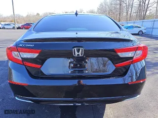 2020 Honda Accord Sedan LX with VIN 1HGCV1F12LA068109, listed as a Copart auction lot 45846125 with 89,044 mi miles and Clean Title. Bid and sale history available at carsss.com. Image 6.