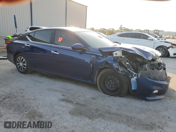 2019 Nissan Altima S z VIN 1N4BL4BV3KC231515, wystawiony jako Copart lot #57095725 z przebiegiem 139 043 mil mil oraz Nie do naprawy • Non repairable. Historia ofert i sprzedaży dostępna na DreamBid. Obrazek 4.