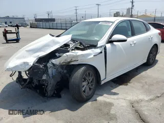 2020 Kia Optima LX with VIN 5XXGT4L38LG388374, listed as a Copart auction lot 60330695 with 103,601 mi miles and Salvage title. Bid and sale history available at DreamBid. Image 1.