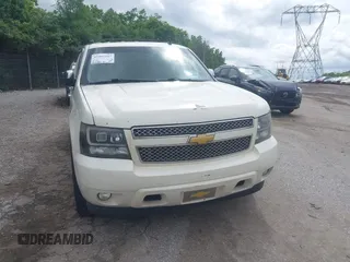 2008 Chevrolet Tahoe 3LT z VIN 1GNFK13068R236818, wystawiony jako IAAI lot #42392167 z przebiegiem 157 702 mil mil oraz . Historia ofert i sprzedaży dostępna na DreamBid. Obrazek 6.