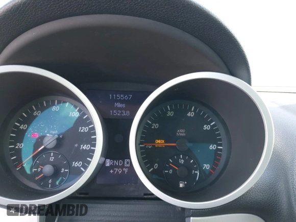2008 Mercedes-Benz SLK 350 z VIN WDBWK56F38F186671, wystawiony jako IAAI lot #41530919 z przebiegiem 115 567 mil mil oraz . Historia ofert i sprzedaży dostępna na DreamBid. Obrazek 7.