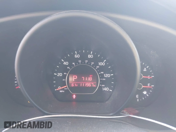 2015 Kia Soul with VIN KNDJN2A24F7793515, listed as a IAAI auction lot 41921297 with 111,967 mi miles. Bid and sale history available at carsss.com. Image 7.