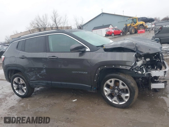 2018 Jeep Compass Limited with VIN 3C4NJDCB6JT201543, listed as a IAAI auction lot 42005502 with 1 mi miles. Bid and sale history available at carsss.com. Image 14.