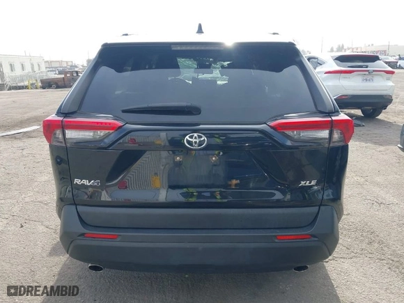 2019 Toyota RAV4 XLE with VIN JTMW1RFV0KD513744, listed as a IAAI auction lot 41252666 with NaN miles. Bid and sale history available at carsss.com. Image 16.