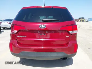 2015 Kia Sorento LX with VIN 5XYKT3A63FG630456, listed as a IAAI auction lot 41817900 with 102,382 mi miles. Bid and sale history available at carsss.com. Image 17.