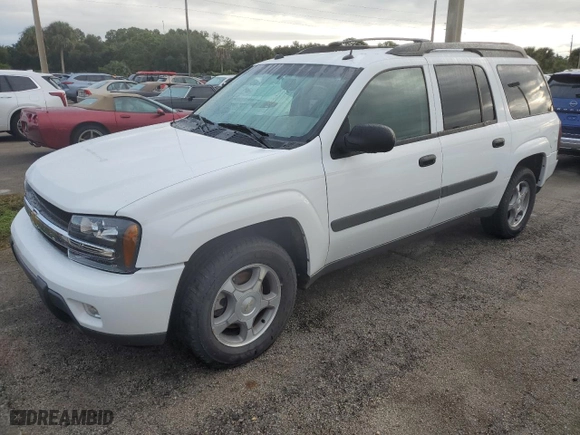 2005 Chevrolet TrailBlazer LS with VIN 1GNES16S356106386, listed as a Copart auction lot 74508104 with 36,571 mi miles and Salvage Title. Bid and sale history available at carsss.com. Image 1.