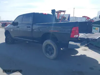 2018 Ram 2500 Tradesman with VIN 3C6UR5CL5JG359438, listed as a IAAI auction lot 39767267 with 148,103 mi miles. Bid and sale history available at carsss.com. Image 3.