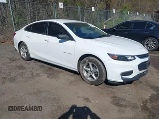 2018 Chevrolet Malibu LS z VIN 1G1ZB5ST2JF278282, wystawiony jako IAAI lot #41995956 z przebiegiem 122 695 mil mil oraz . Historia ofert i sprzedaży dostępna na DreamBid. Obrazek 1.